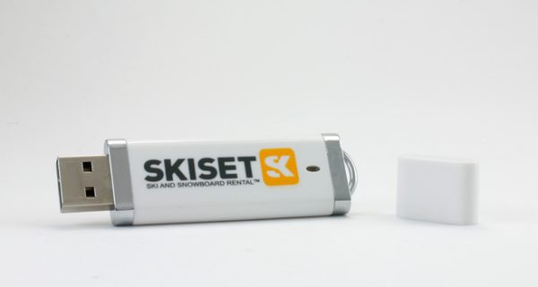 bulk custom flash drives