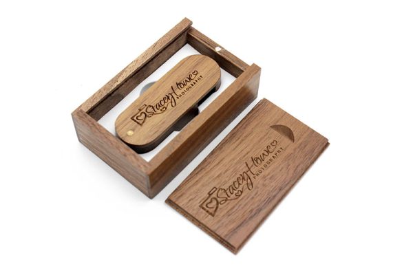 walnut swivel wooden usb2.0 8gb