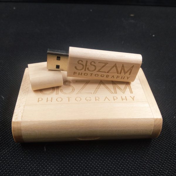 customized pendrive