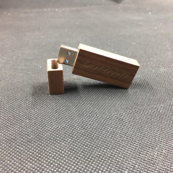 walnut wood usb flash drives bulk with logo