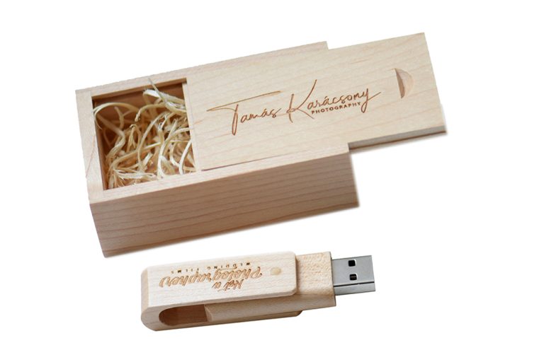 Swivel Wood USB Flash Drive