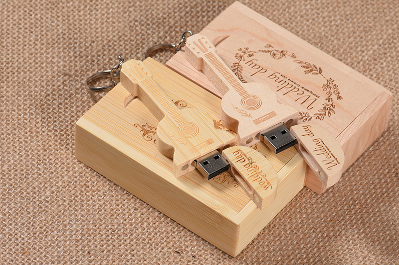 Guitar Wood USB Flash Drive