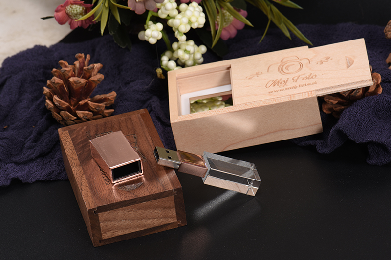 S-360 Crystal USB Flash Drive with Box packing