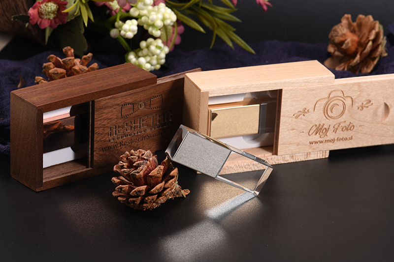 S-360 Crystal USB Flash Drive with Box packing
