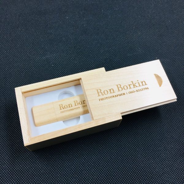 custom wood usb box for photographers