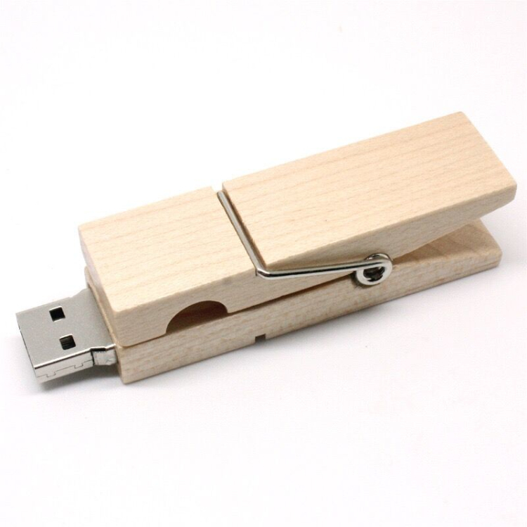 Clip Wood USB Flash Drive
