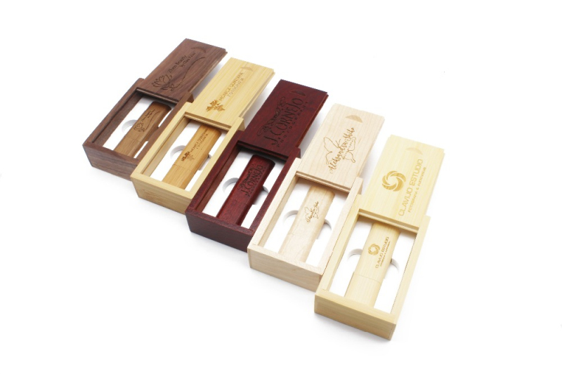 W-266 Wood USB Flash Drive