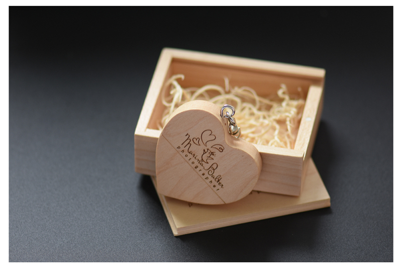 Heart shape Wood USB Flash Drive