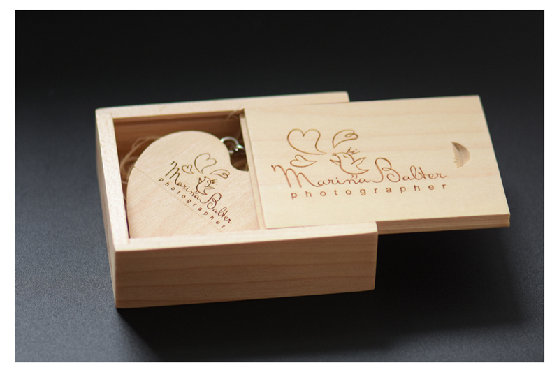 Heart shape Wood USB Flash Drive