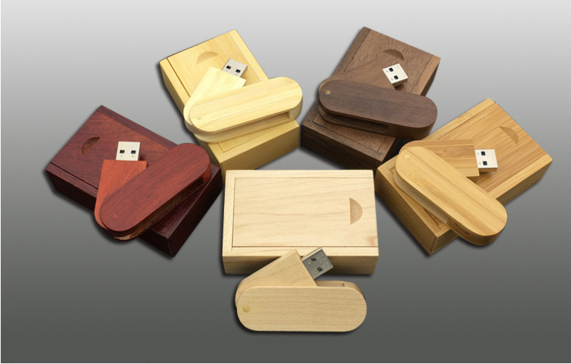 W-268-Swivel Wood USB Flash Drive