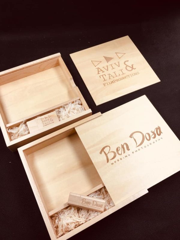 maple wood photo box with usb