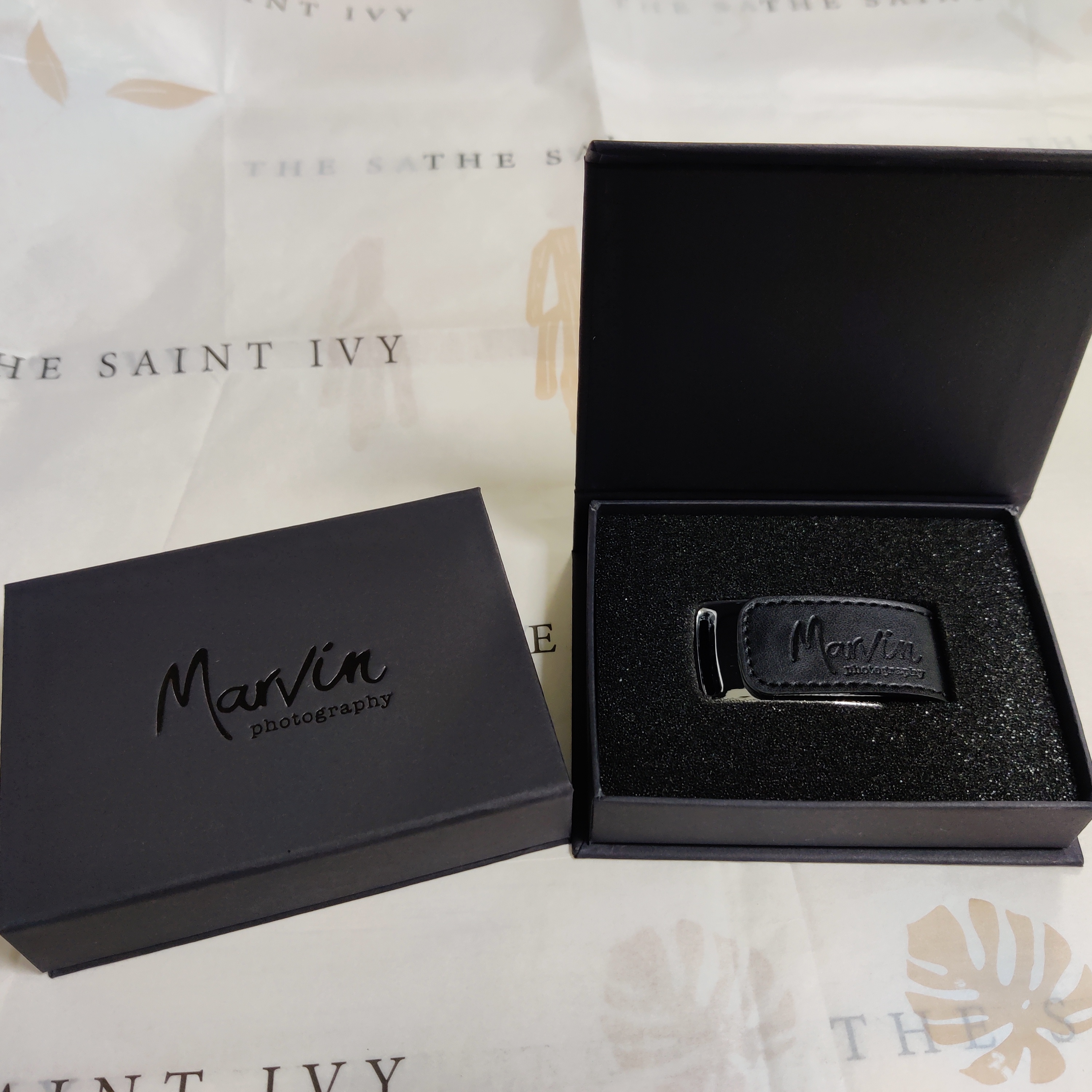 Photography Leather usb boxes with embossed logo U-315