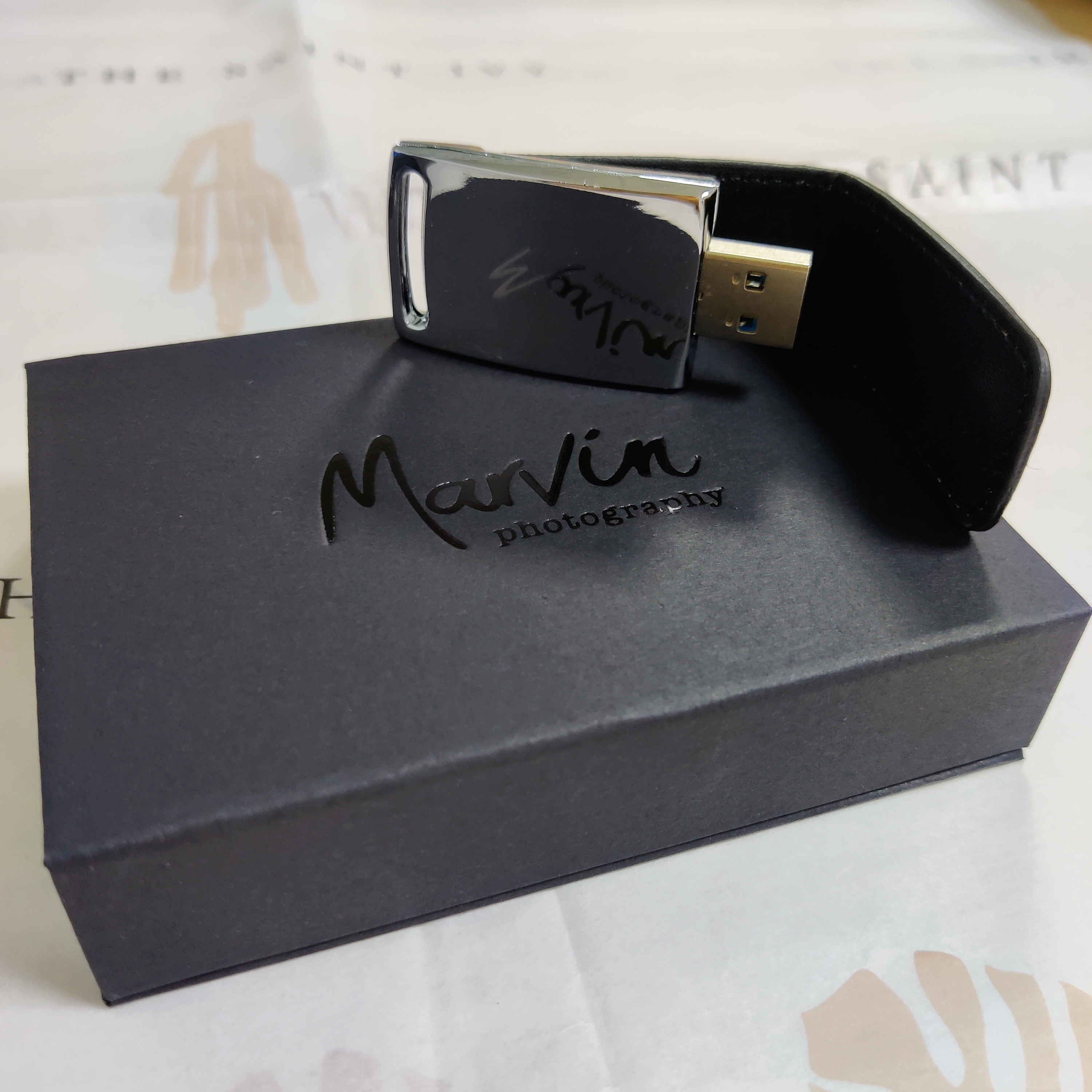 Photography Leather usb boxes with embossed logo U-315