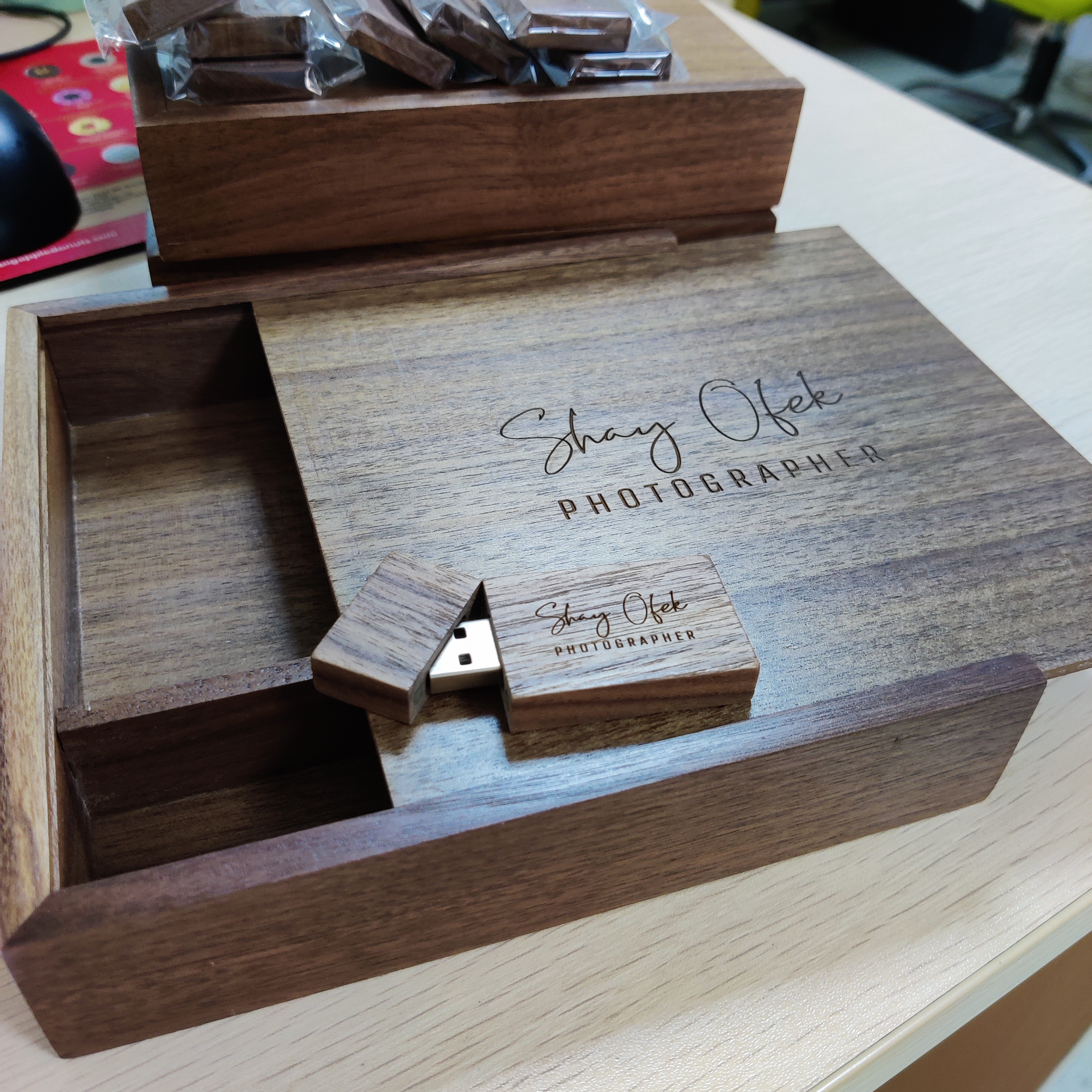 Photography-Photo Album Wood Box & Wood USB Drive