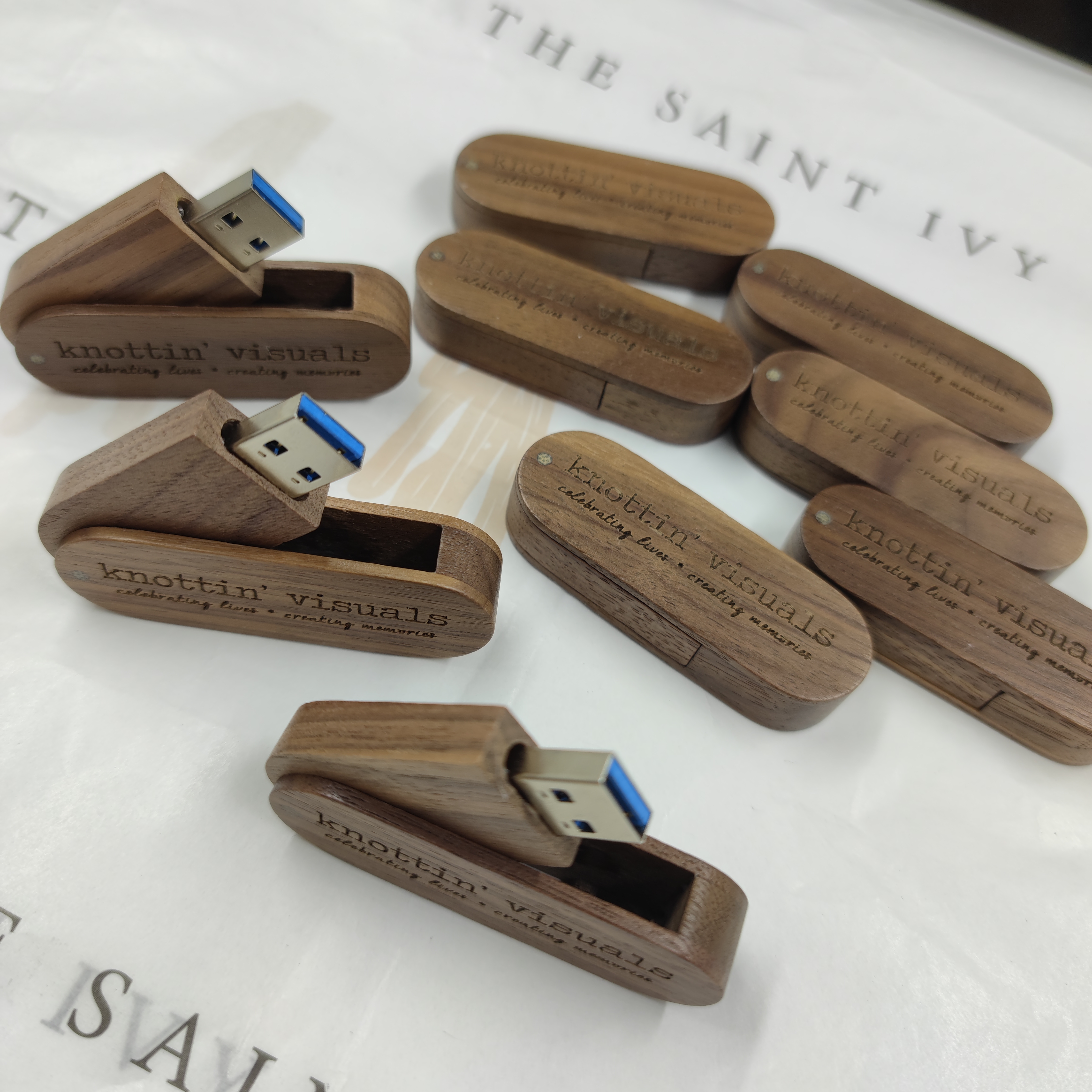 The Walnut USB Flash Drive W-268 with swivel action