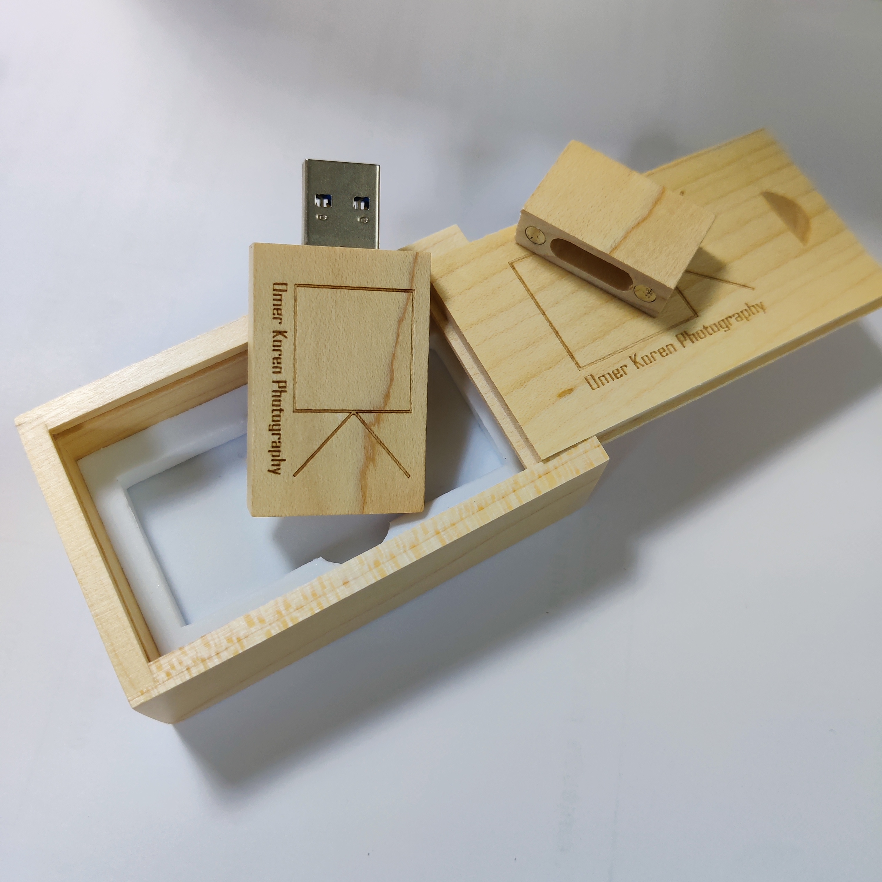 Thick Maple USB Flash Drive W-267 & Wood USB Box Set