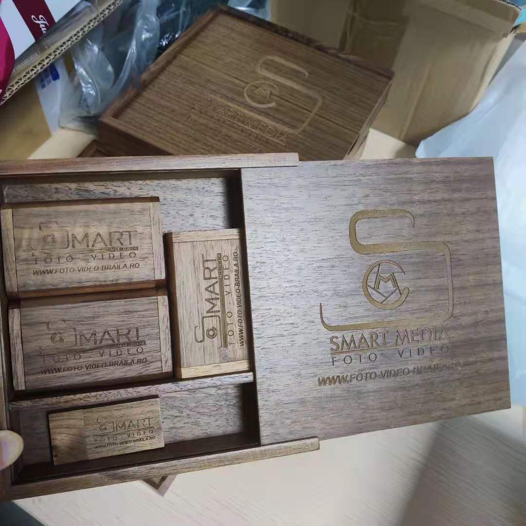 Wedding Photo album Wooden box-big Dark Color