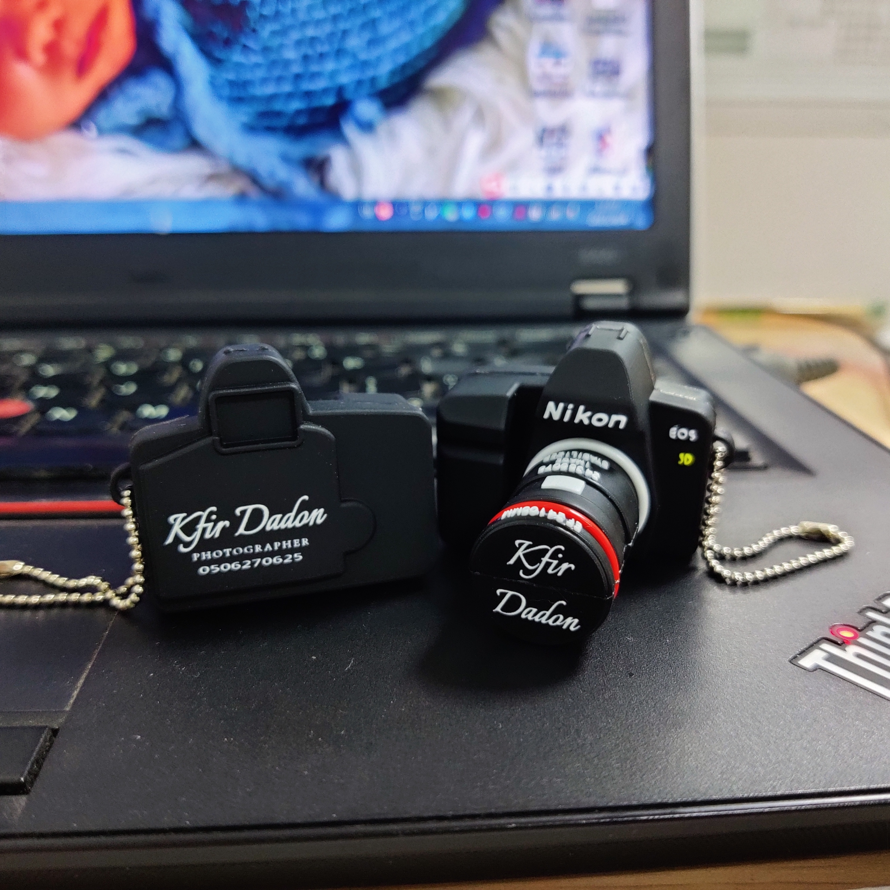 Canon & Nikon Camera design USB stick, which one is your Favorite？