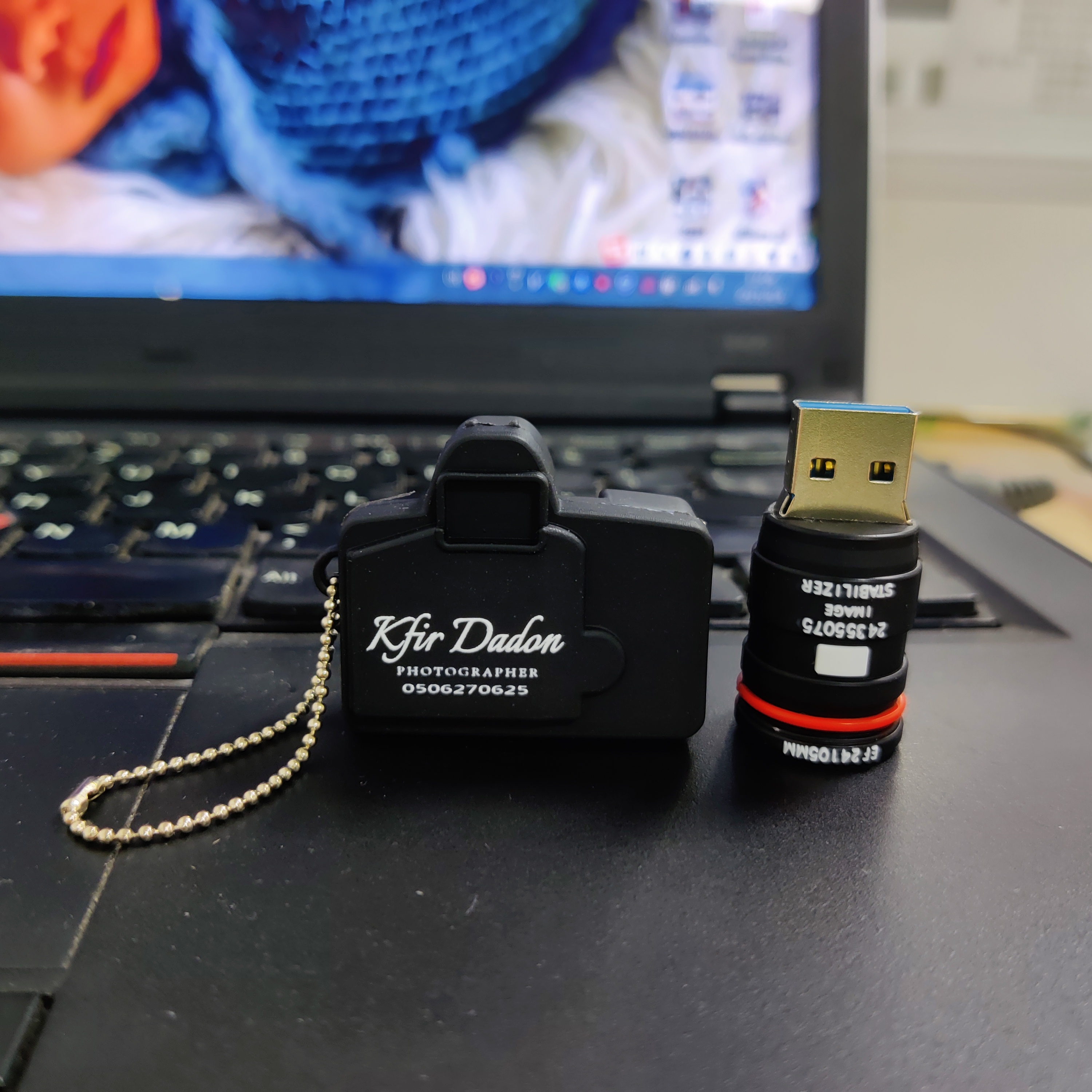 Canon & Nikon Camera design USB stick, which one is your Favorite？