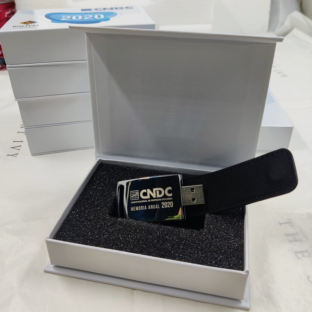 Leather USB flash drive with gift box package 