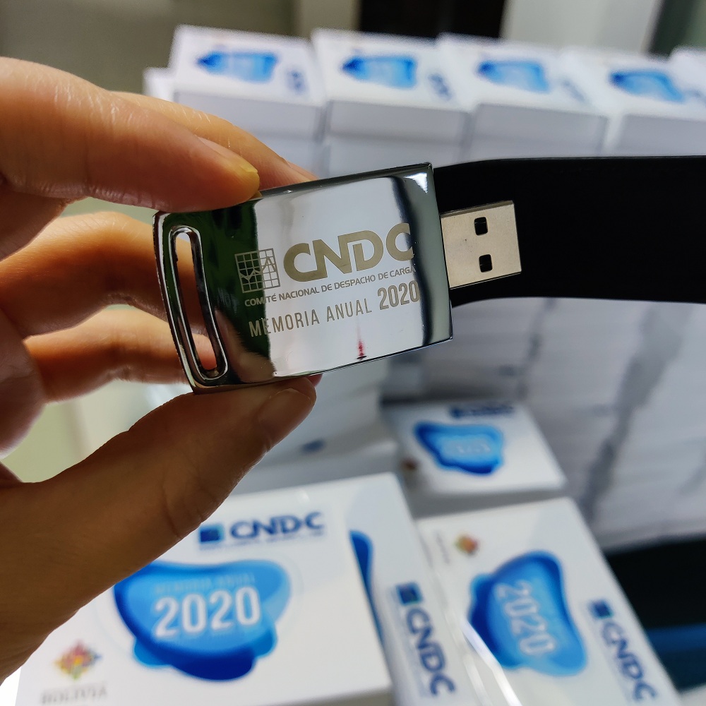 Leather USB flash drive with gift box package 