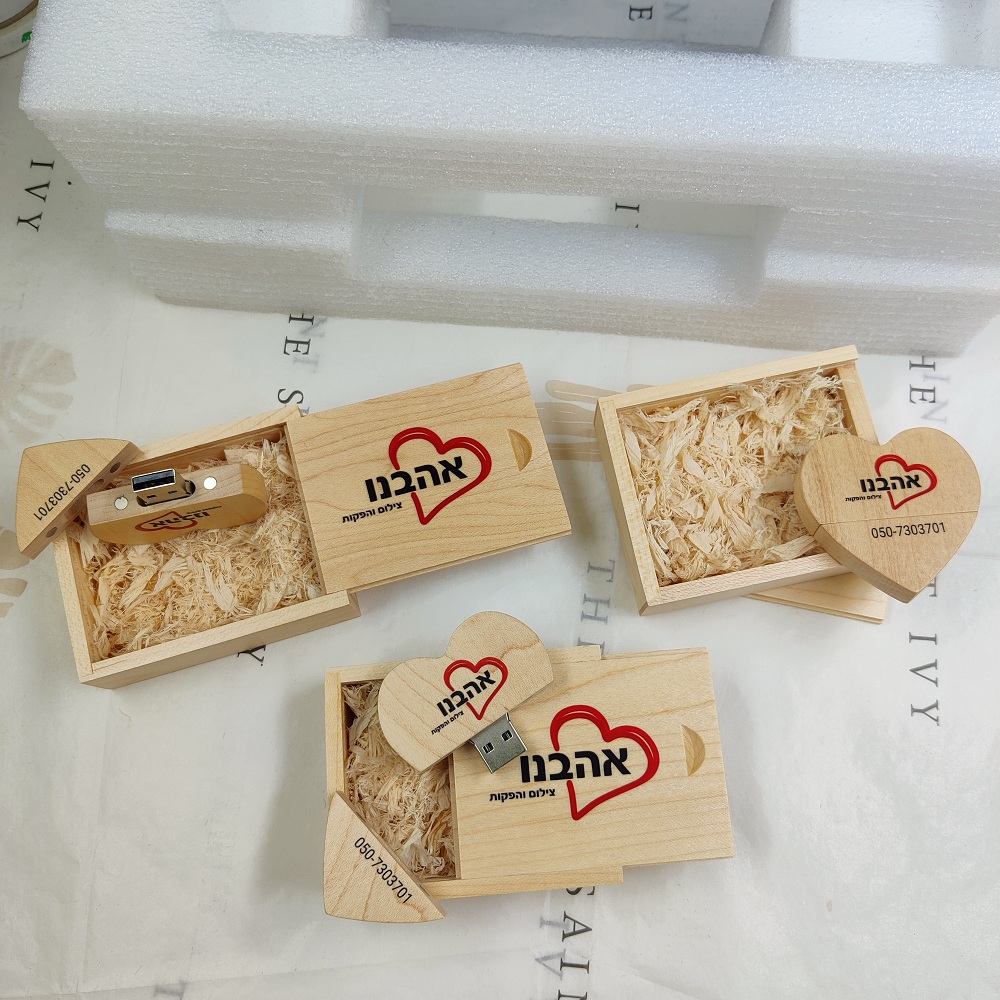 Heart-shape Wooden USB color printing LOGO
