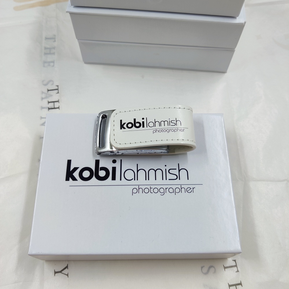 Wedding Photographer Leather USB 3.0 flash drive 32GB