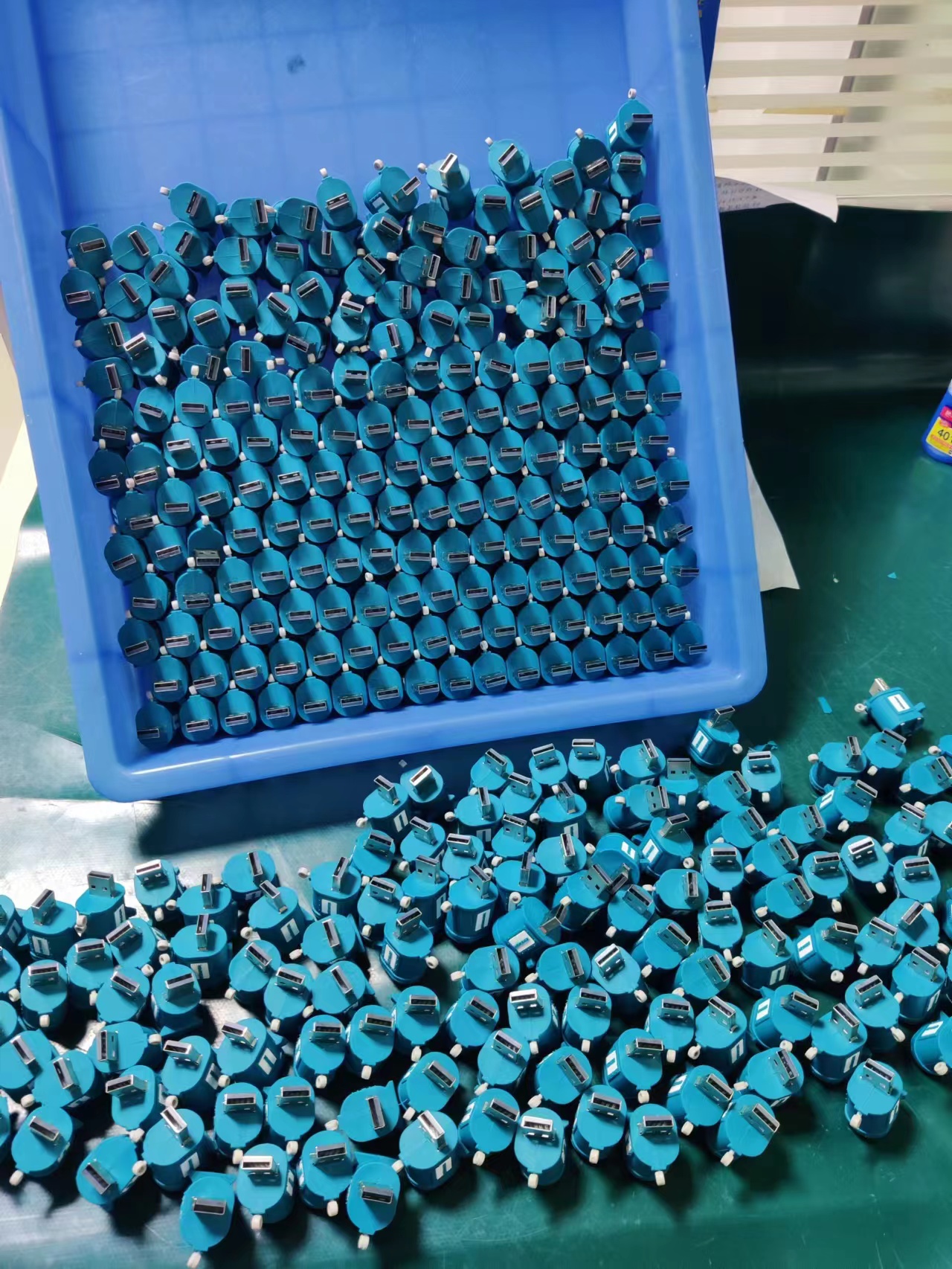 Customized PVC USB flash drive 2000 PCS 8GB order is ready.