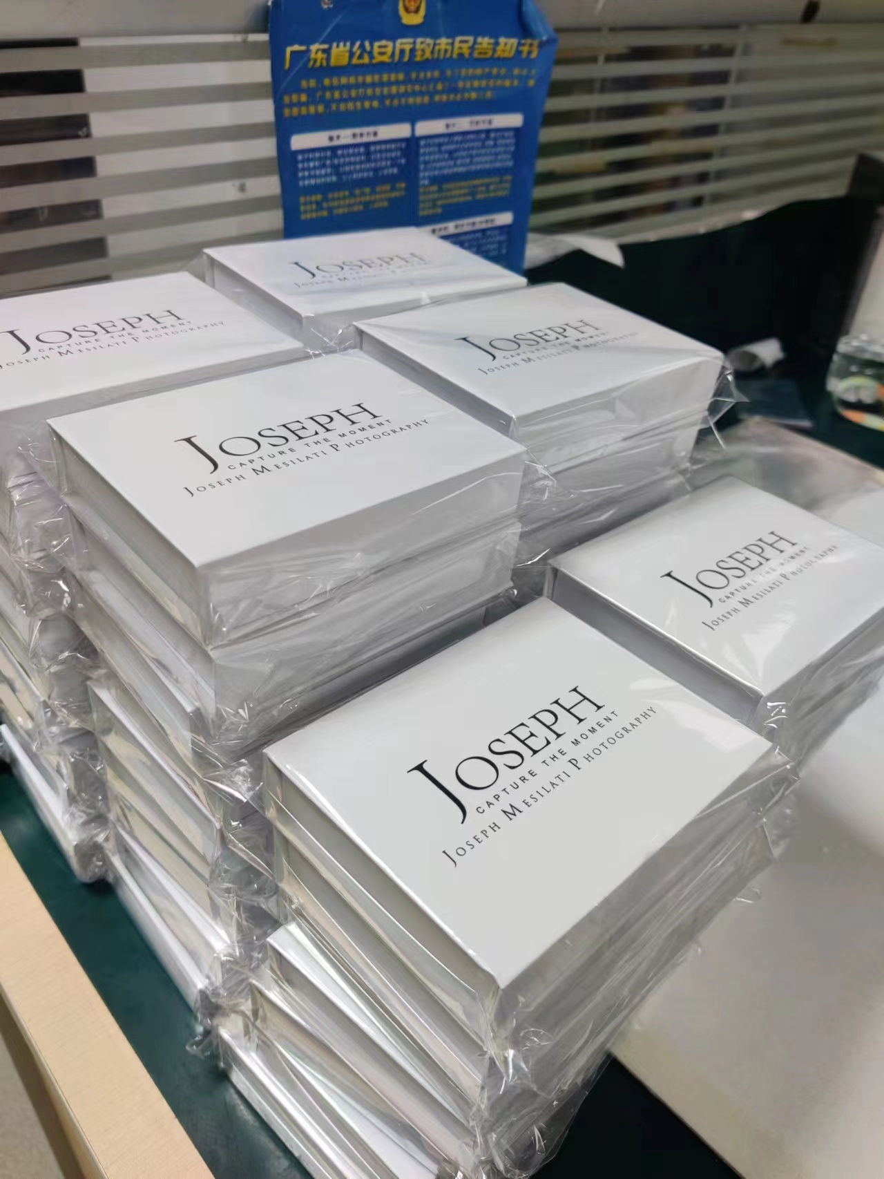 White Leather USB sticks with or without boxes 32GB 64GB
